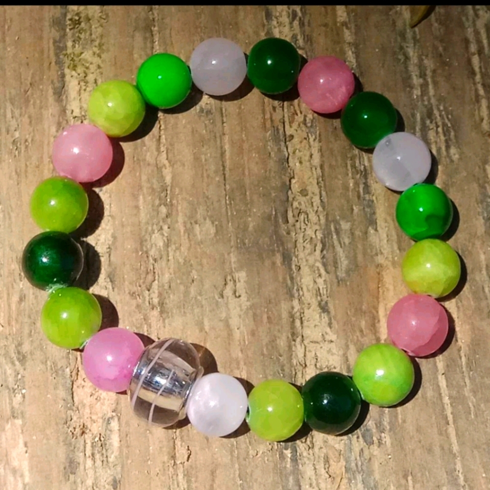These beautiful stones look amazing with everythin